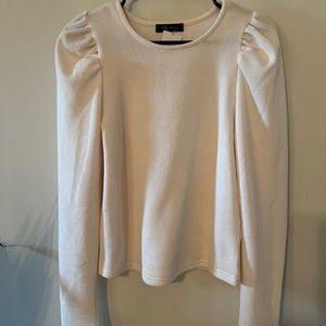Eggshell puff long sleeve blouse
